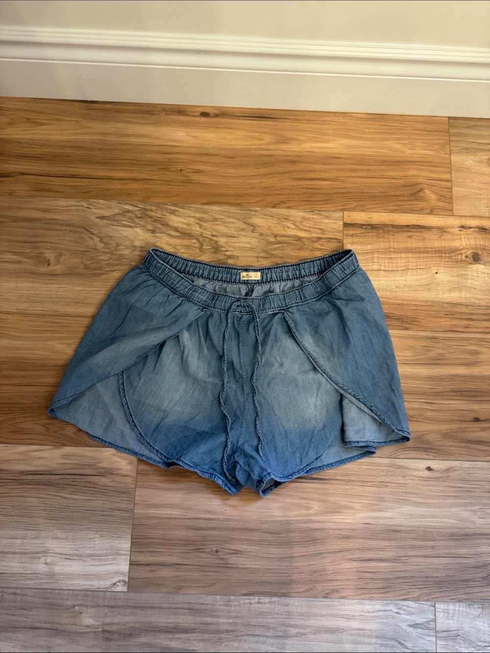 Hollister Light Blue Denim-Style Women's Skort Shorts